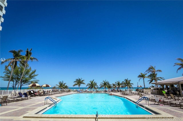 3 of 25 - 1985 S Ocean Dr 16c, Hallandale Beach, FL