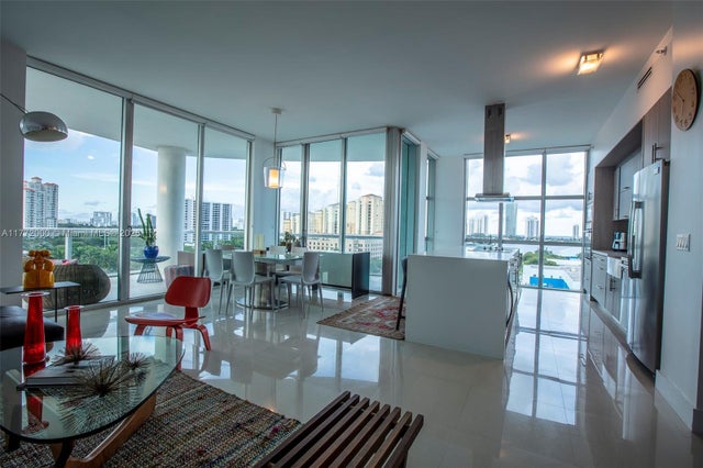 3 of 44 - 3131 Ne 188th St 2-1002, Aventura, FL