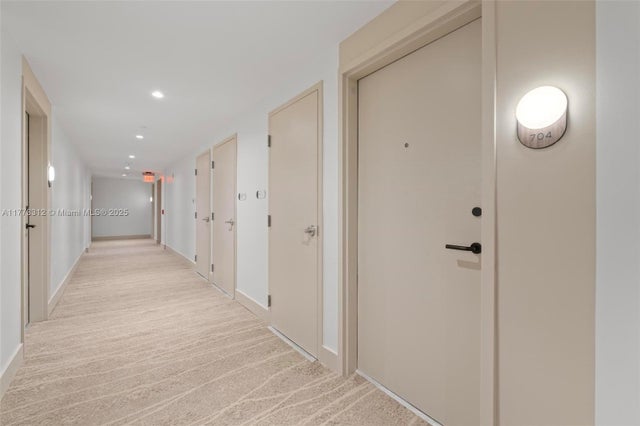 4 of 37 - 580 72nd 704, Miami Beach, FL