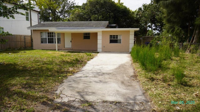 1 of 10 - 2798 Nw 20th St, Fort Lauderdale, FL