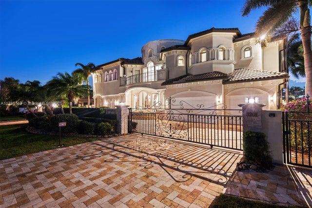 4 of 78 - 3201 Ne 27th Ave, Lighthouse Point, FL