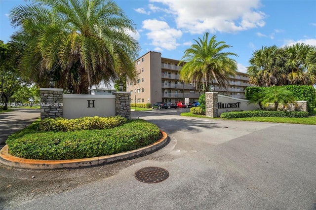 3 of 36 - 1201 Hillcrest Ct 204, Hollywood, FL