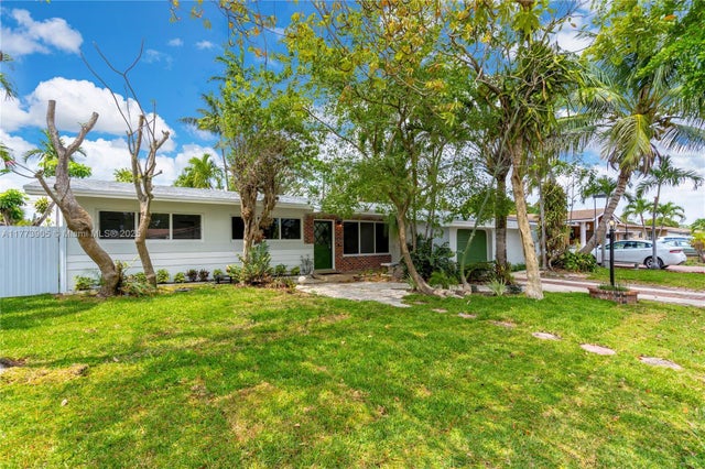 2 of 41 - 5354 W 9th Ave, Hialeah, FL