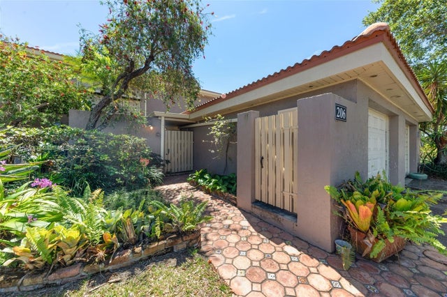 4 of 60 - 206 St Andrews Road 18-78, Hollywood, FL