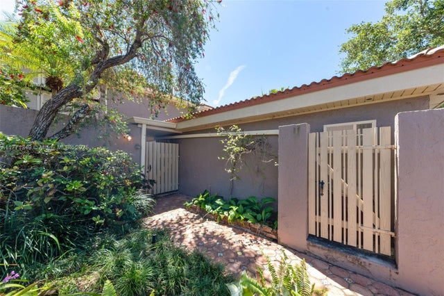 5 of 60 - 206 St Andrews Road 18-78, Hollywood, FL