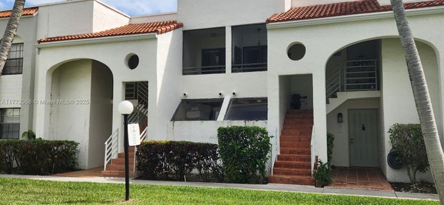 3 of 21 - 3545 Magellan Cir 352-5, Aventura, FL