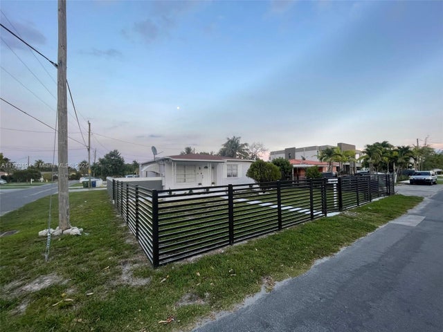 2 of 19 - N/A, Hallandale Beach, FL