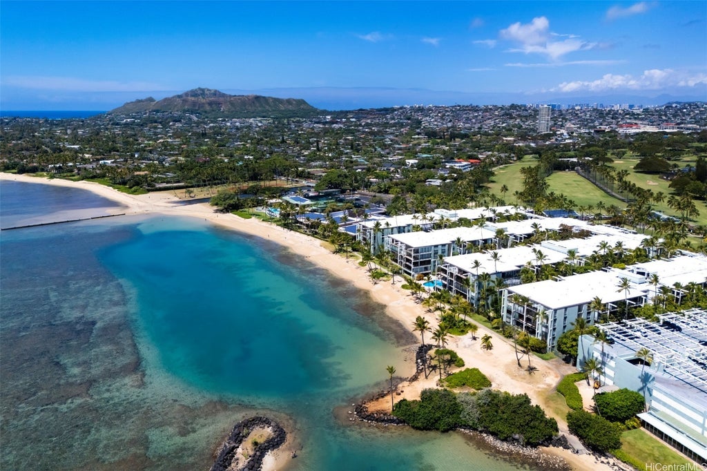 (unit #324) 4999 Kahala Avenue, Honolulu