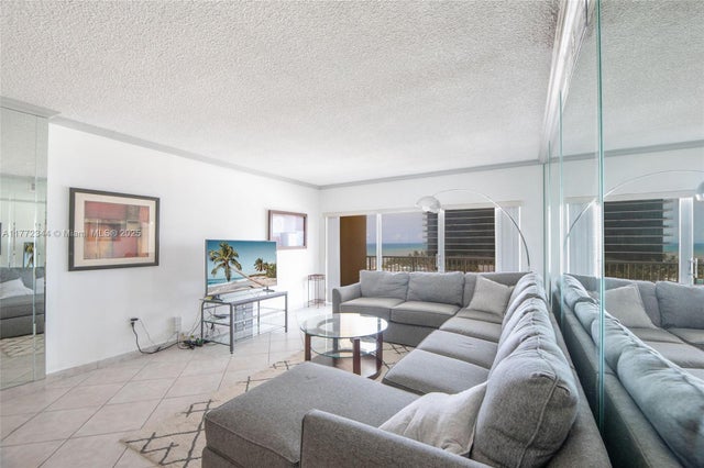 5 of 100 - 1950 S Ocean Dr 6g, Hallandale Beach, FL