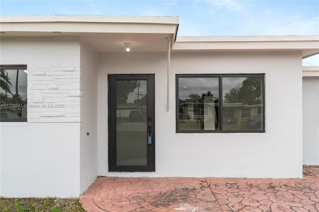 3 of 29 - 6308 Sw 22nd St, Miramar, FL