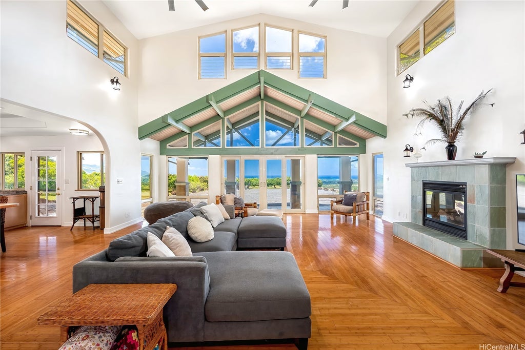 65-200 Poamoho Place, Waialua