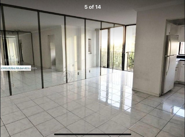 4 of 10 - 17021 N Bay Rd 414, Sunny Isles Beach, FL