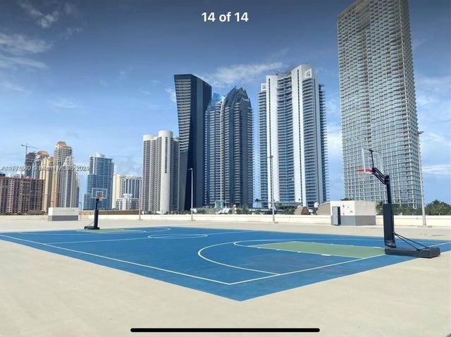 5 of 10 - 17021 N Bay Rd 414, Sunny Isles Beach, FL
