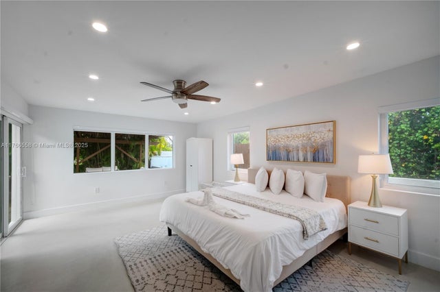1 of 33 - 646 Ne 114th St, Biscayne Park, FL