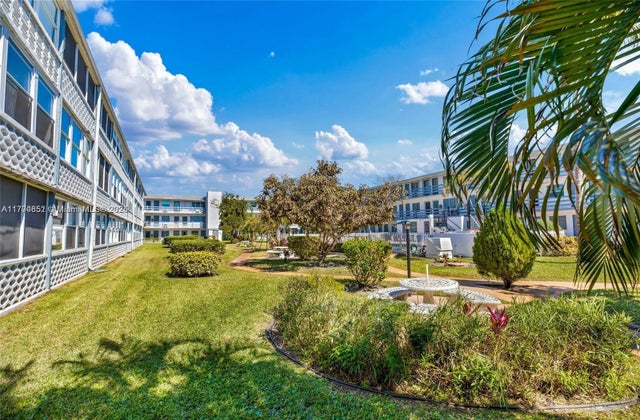 3 of 14 - 15610 Ne 6th Ave 32c, Miami, FL
