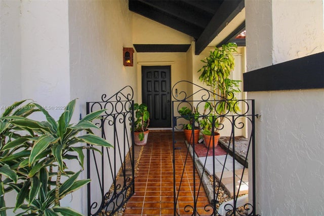 2 of 32 - 17349 Nw 62nd Pl, Hialeah, FL