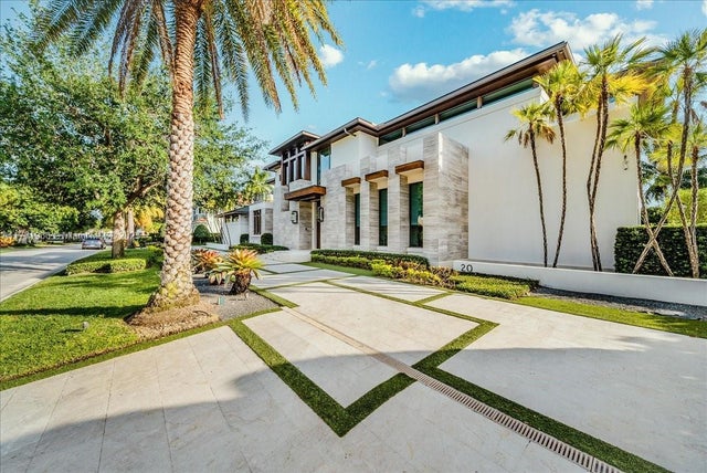 4 of 57 - 20 Compass Isle, Fort Lauderdale, FL