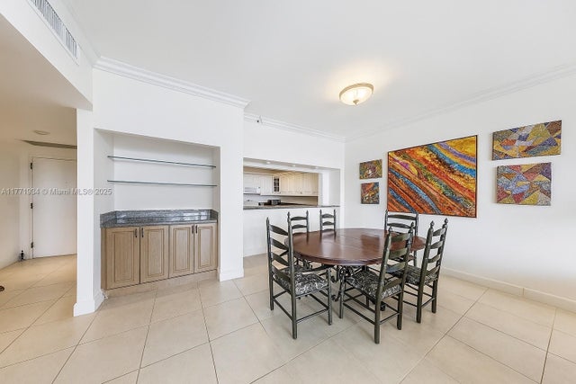 4 of 63 - 151 Crandon Blvd 628, Key Biscayne, FL