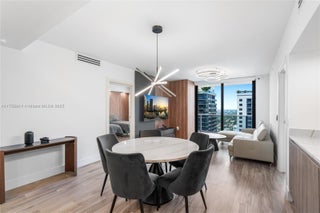 Photo of Listing #A11766814