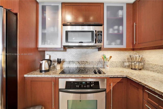 4 of 48 - 2831 N Ocean Blvd 308n, Fort Lauderdale, FL