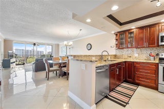 Photo of Listing #A11771790