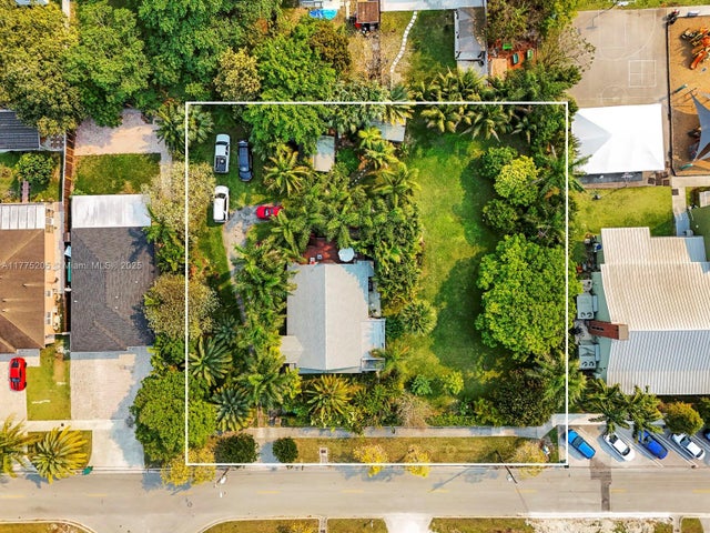 3 of 33 - 411 Sw 1st St, Florida City, FL