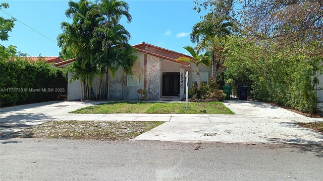 1 of 43 - 6230 Sw 38th St, Miami, FL