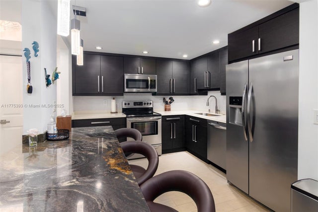 5 of 41 - 2301 S Ocean Dr 1107, Hollywood, FL