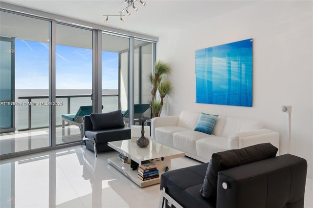 4 of 24 - 17121 Collins Ave 1703, Sunny Isles Beach, FL