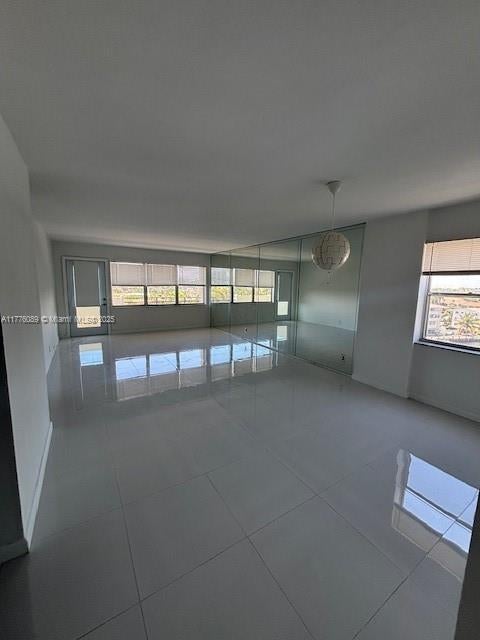 401 Se Golden Isles Dr 712, Hallandale Beach