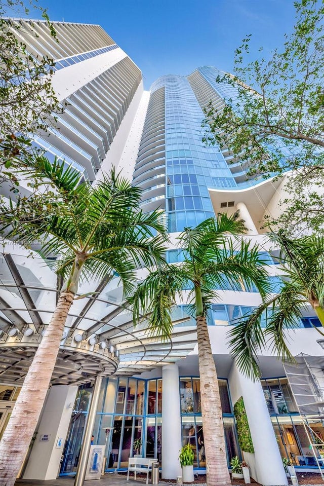 4 of 54 - 333 Las Olas Way 1007, Fort Lauderdale, FL