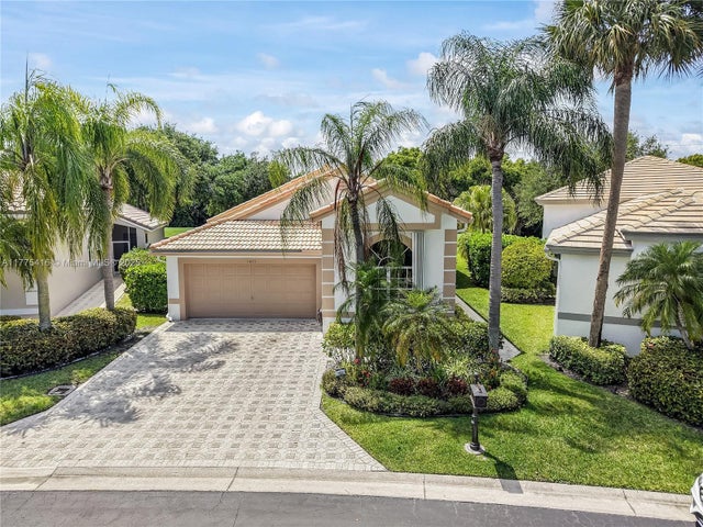 1 of 47 - 11893 Fountainside Cir, Boynton Beach, FL