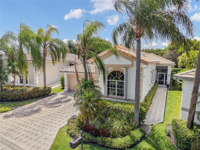 2 of 47 - 11893 Fountainside Cir, Boynton Beach, FL