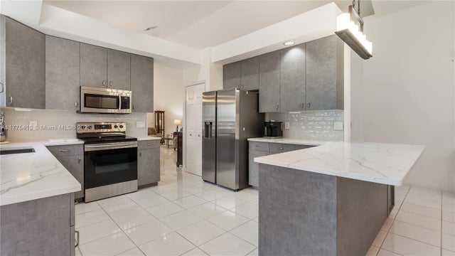 3 of 47 - 11893 Fountainside Cir, Boynton Beach, FL