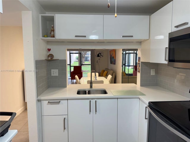 4 of 43 - 2786 Nw 104th Ave 101, Sunrise, FL