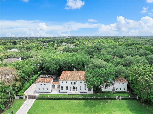 2 of 69 - 506 Sunset Dr, Coral Gables, FL