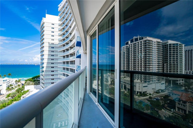 1 of 44 - 3101 Bayshore Dr 1504, Fort Lauderdale, FL