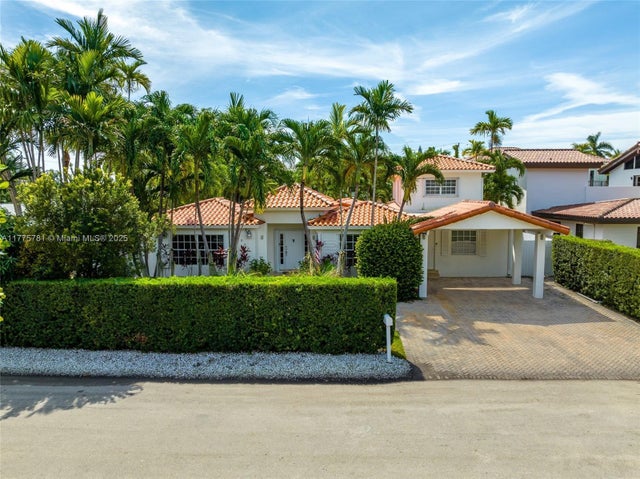 1 of 26 - 250 Greenwood Drive, Key Biscayne, FL