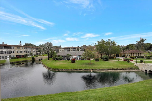 4 of 39 - 3406 Nw 49th Ave 507, Lauderdale Lakes, FL