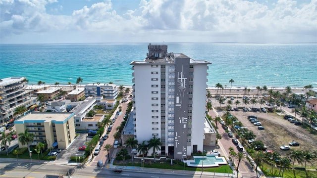 2 of 27 - 3111 N Ocean Dr 308, Hollywood, FL