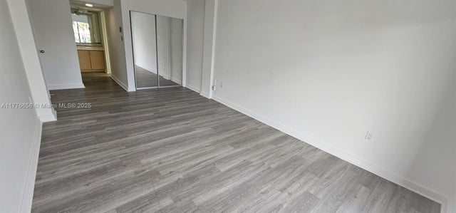 5 of 11 - 1650 Ne 115th St 203, Miami, FL