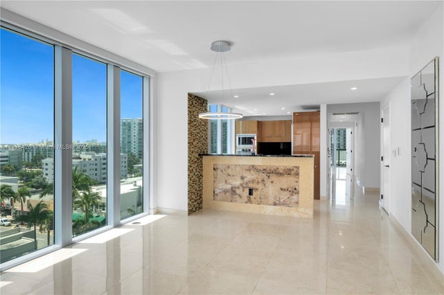 2 of 11 - 6799 Collins Ave 605, Miami Beach, FL