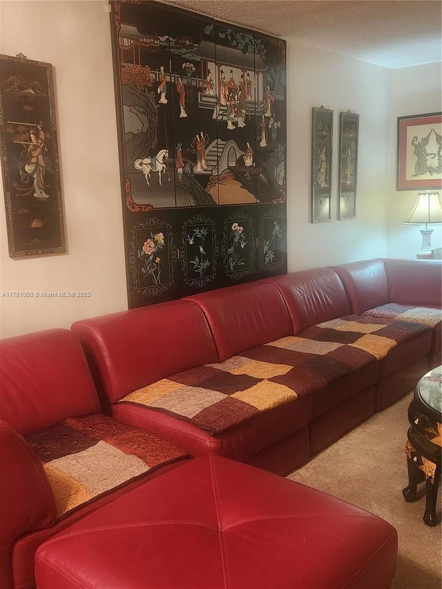 2 of 30 - 4350 Hillcrest Dr 807, Hollywood, FL