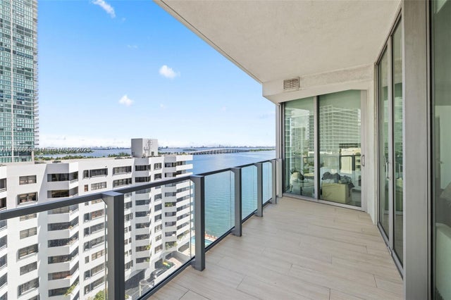 2 of 26 - 2900 Ne 7th Ave 901, Miami, FL
