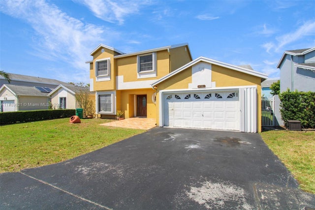 3 of 34 - 14581 Sw 95th Ln, Miami, FL