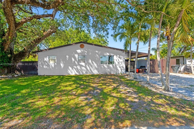 1 of 26 - 4111 Sw 33rd St, West Park, FL