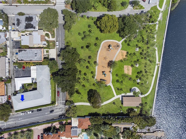3 of 45 - 421 S Lakeside Dr 10, Lake Worth, FL