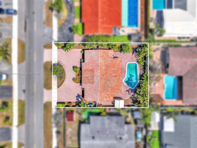 5 of 37 - 1910 Ne 56th St, Fort Lauderdale, FL