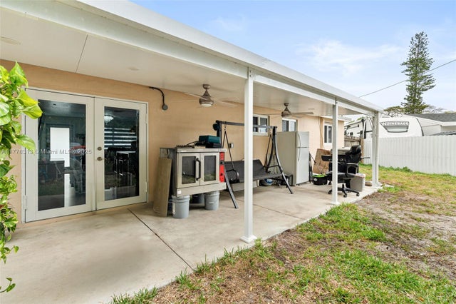 4 of 23 - 4814 Sw 20th St, Fort Lauderdale, FL