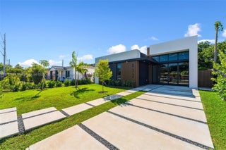 Photo of Listing #A11777440